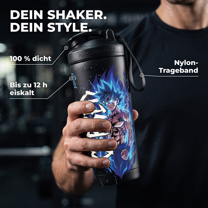 KING SHAKER® CURSED – schwarzer Edelstahl-Shaker mit Halloween-Farbdruck, in der Hand