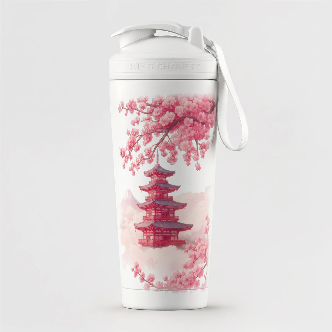 KING SHAKER® FUJISAN – weißer Edelstahl-Shaker mit Farbdruck, vor grauem Hintergrund