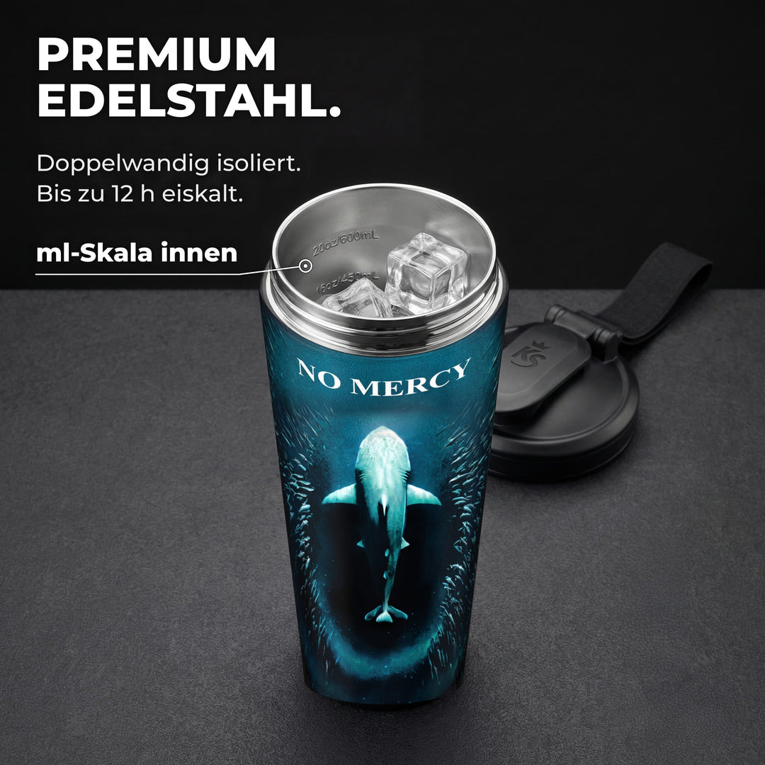 KING SHAKER® NO MERCY – schwarzer Edelstahl-Shaker mit Farbdruck, geöffnet mit ml-Skala