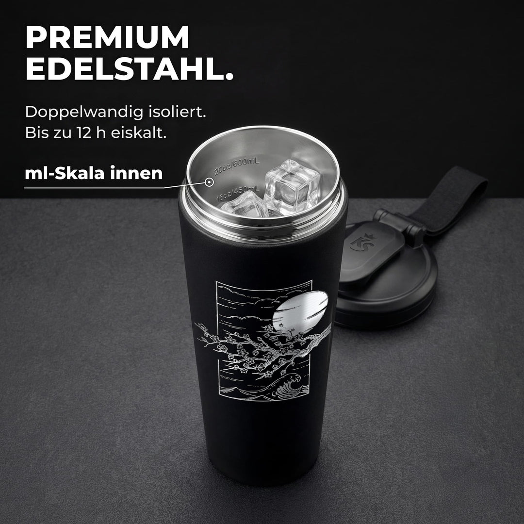 KING SHAKER® ANIME TREE – schwarzer Edelstahl-Shaker mit Lasergravur, geöffnet mit ml-Skala