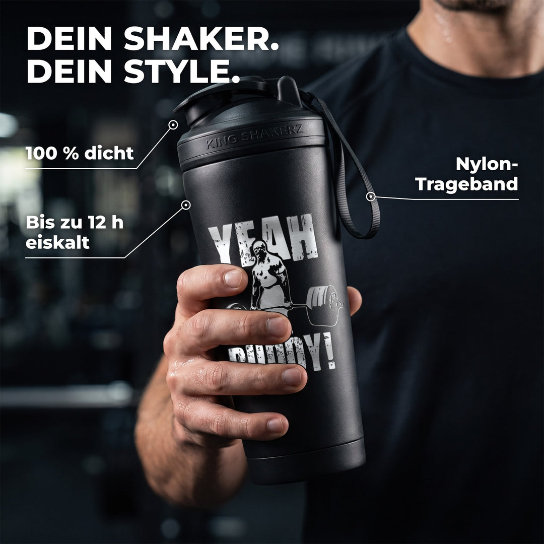 KING SHAKER® RONNIE COLEMAN – schwarzer Edelstahl-Shaker mit Lasergravur, in der Hand